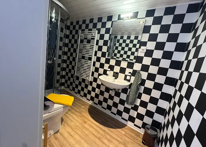 - Park View - For 2 Guests *