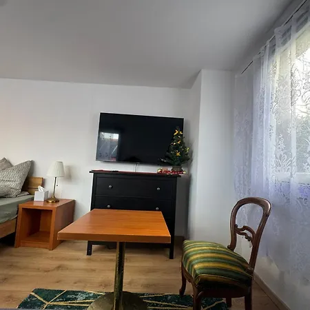 - Park View - For 2 Guests Apartamento *